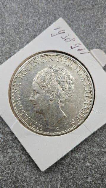 Nederland. Wilhelmina. 2 1/2 Gulden 1938 grof haar (Zonder