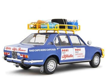 Laudoracing 1:18 - Berline miniature - Alfa Romeo Alfetta, Nieuw