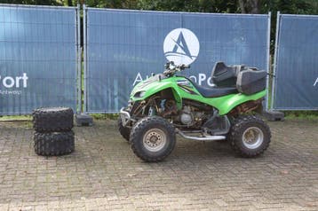 Veiling: Quad Kawasaki KSV700 Benzine 16kW 2004 (Marge), Motoren