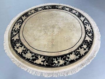 China Pekin XL - Vloerkleed - 277 cm - 277 cm, Huis en Inrichting, Stoffering | Tapijten en Vloerkleden, Nieuw