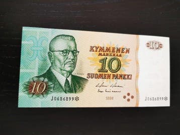 Finland. - 3 banknotes - all replacements - various dates
