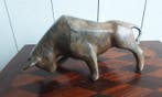 P. Chenet - Figure - Stier - 23 cm - Bronze