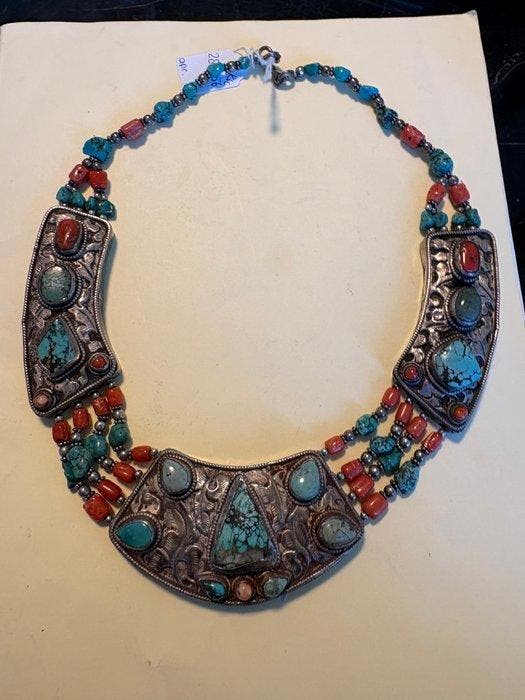 Zilveren ketting - zilver en koraal en turkoois - Nepal -, Antiek en Kunst, Kunst | Niet-Westerse kunst
