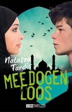 Meedogenloos / Kluitman jeugdthrillers 9789020609547, Verzenden, Zo goed als nieuw, Natasza Tardio