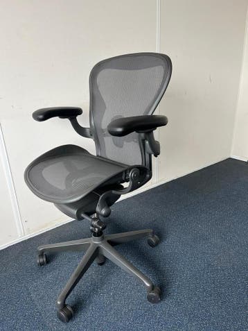 Herman Miller Aeron Remastered, Graphite, Maat B, Verzenden, Bureaustoel