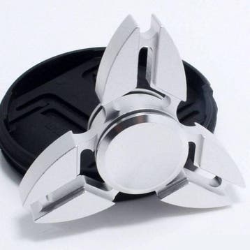 Falcon Tri Fidget Hand Spinner Anti Stress Draaier Toy, Verzenden, Nieuw