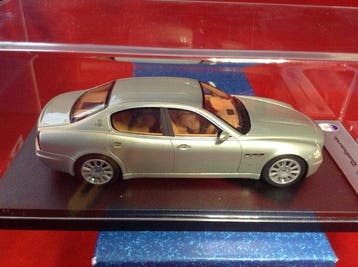 BBR 1:43 - Model sportwagen - ref. #BBR152B Maserati, Nieuw