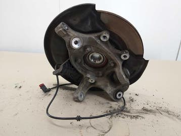 Fusee rechts-achter Mercedes C-Klasse O176695, Nieuw