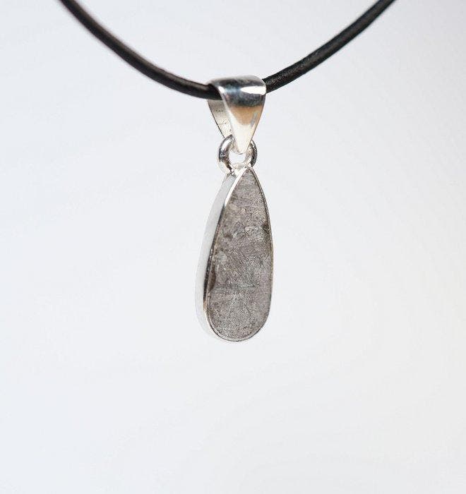 Muonionalusta meteoriet Hanger van ijzeren meteoriet / nieuw, Verzamelen, Mineralen en Fossielen