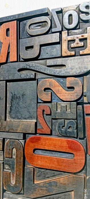 Drukblokken - Lotto XXL van oude lettertypen - Italië -