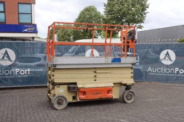 Veiling: Schaarlift JLG 3246 ES Elektrisch 11.68m 2011, Ophalen