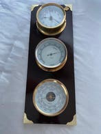 Maritieme objecten - Weersstation met barometer, thermometer