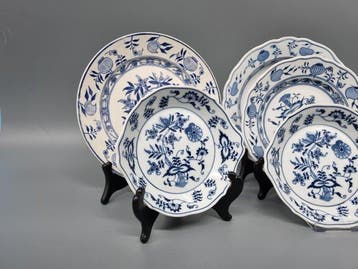 Meissen – Teller-Set – Porzellan mit blauem