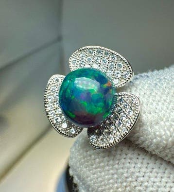 Opaal Sieraden- 4 g - (1)