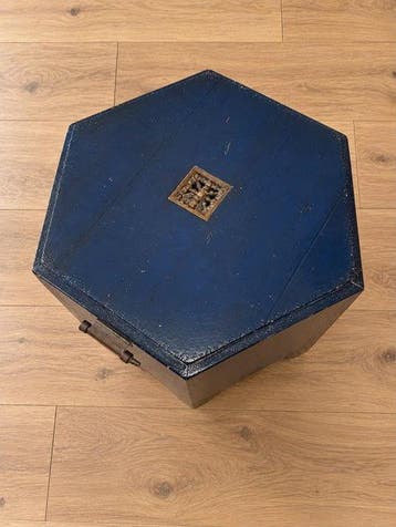Roche Bobois, Tradition - Table basse - Hexa - Palissandre, Huis en Inrichting, Nieuw