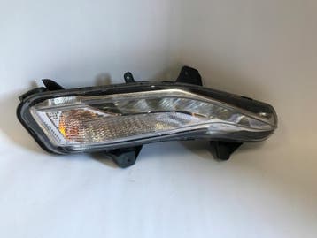 Chevrolet Malibu 2019- Halogeen LED DRL Rechts USA, Verzenden, Gebruikt