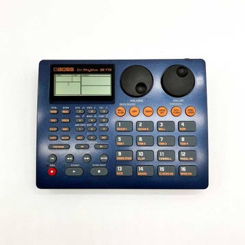Boss - DR-770 - Boîte à rythmes - Japon - 1999 (Sans prix de, Musique & Instruments