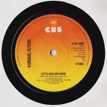Kursaal Flyers - Little Does She Know, Verzenden