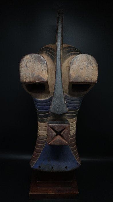 Prachtig kifwebe-masker. - Songye - Congo RDC (Zonder, Antiek en Kunst, Kunst | Niet-Westerse kunst