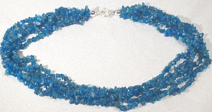 Natuurlijke apatiet - 5 twists - Geschenk van, Verzamelen, Mineralen en Fossielen