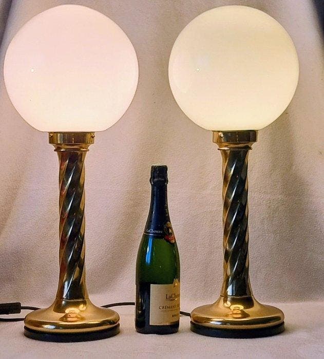 Tafellamp - Messing, Glas - Twee tafellampen van messing, Antiek en Kunst, Curiosa en Brocante