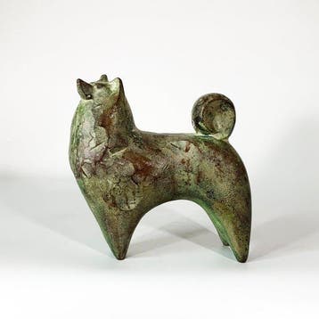 Akita Dog Okimono - Saegusa Sotaro (1911–2006) -, Antiek en Kunst