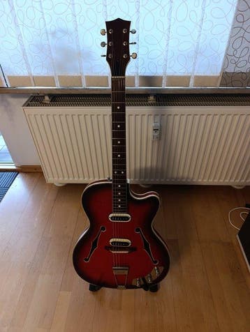 Defil - Rumba - - Guitare archtop - 1971, Musique & Instruments, Instruments à corde | Guitares | Acoustiques