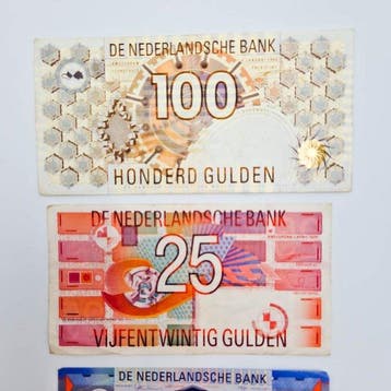 Nederland. - 10, 25, 100 Gulden - various dates - PL105,
