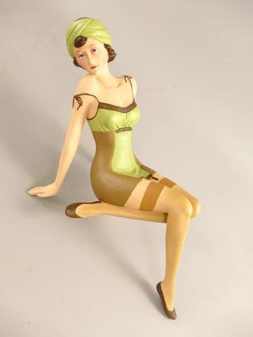 Statuette, Lady in lingery - 23 cm - Composite