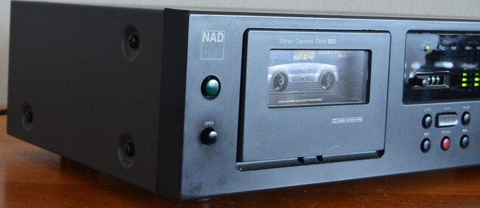 NAD - 602 Audiocassette deck, Audio, Tv en Foto, Radio's