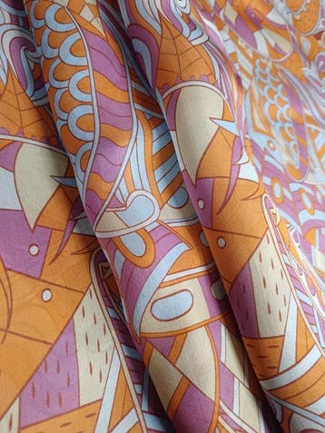 Zuivere zijde E 518 afmetingen 4,90 × 1,40 m - Textiel - 490