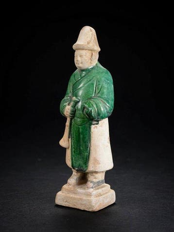 Oud-Chinees, Ming-dynastie Terracotta Figuur - 21.5 cm