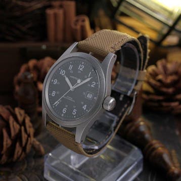 Hamilton - Khaki Mechanical Manual Winding Field - Sans prix