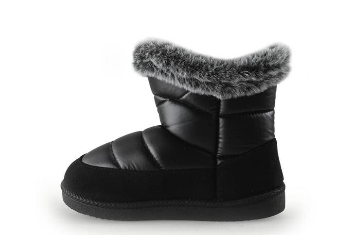 Barbarella Pantoffels Meisjes in maat 30 Zwart, Kinderen en Baby's, Kinderkleding | Schoenen en Sokken, Jongen of Meisje, Zo goed als nieuw