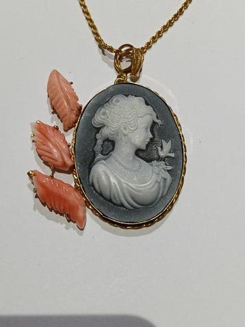 Sans prix de réserve - Collier avec pendentif Argent Corail, Bijoux, Sacs & Beauté