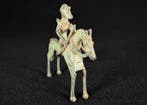 Horse rider statue with shield - Sculpture - Nommo - Bronze
