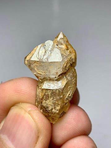 130-gram lot Terminated Window Quartz Crystals Kristalen -