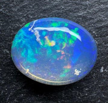 Opaal Cabochon- 1.04 g