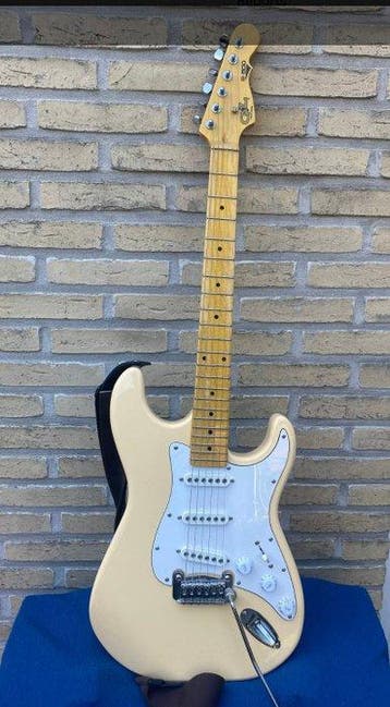 G&L - - Elektrische gitaar - Indonesië - 2017, Nieuw