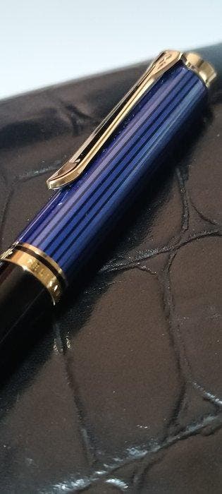 Pelikan - Souverän K800 blue - Stylo à bille roulante