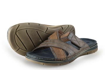 Inblu Slippers in maat 44 Bruin, Kleding | Heren, Slippers, Bruin, Verzenden, Zo goed als nieuw