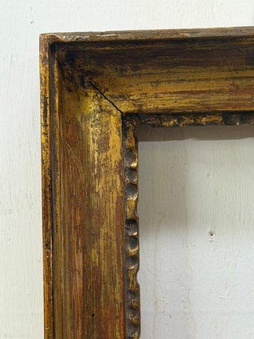 Lijst - Hout, dorata - Een vuilnisemmer uit het begin van de