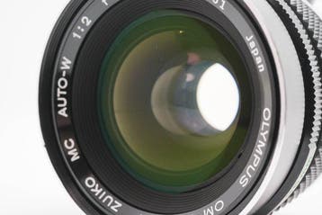 Olympus Zuiko MC AUTO-W 1:2 35mm Objectif d’appareil photo