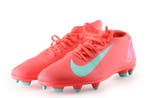 Nike Voetbalschoenen in maat 40½ Overig, Kleding | Heren, Schoenen, Overige kleuren, Verzenden, Nike, Zo goed als nieuw