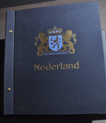 Nederland - Uitzoekpartij met veel Postfris in een DAVO, Gestempeld