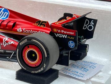 BBR 1:18 - Voiture de course miniature - Ferrari SF-24, Nieuw