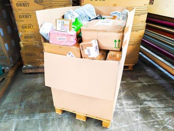 Pallet Postpakketten 149 kg, Nieuw