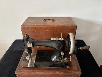 Singer (1892) Ottoman Machine à coudre - Fonte, Antiquités & Art