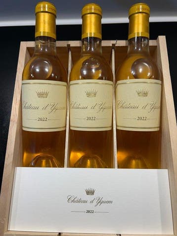 2022 Chateau d’Yquem - Sauternes 1er Cru Supérieur - 3 Demi, Verzamelen, Wijnen, Nieuw