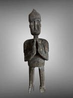 Houten mannelijke figuur uit de Kathmandu-vallei - Newar -